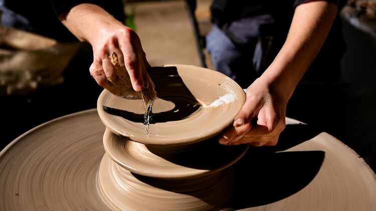 北京國際藝術學校學費多少