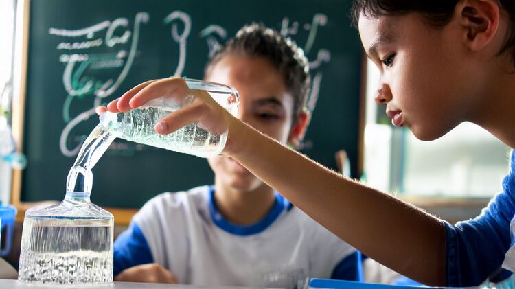 2025年北京中考320分能上的國際高中及學習情況分析