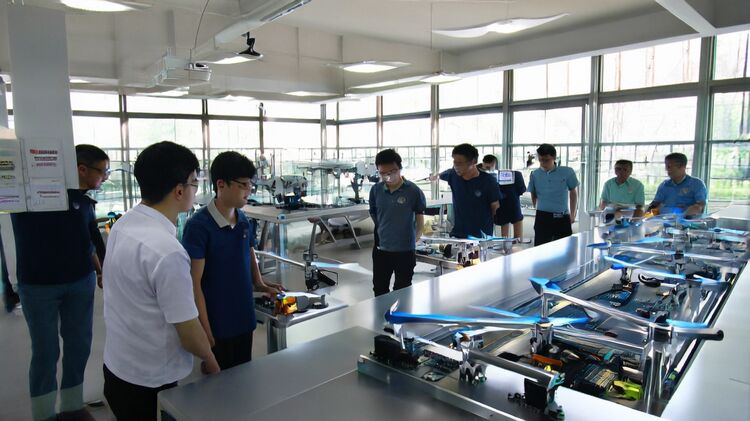 成都美視國際學(xué)校課程