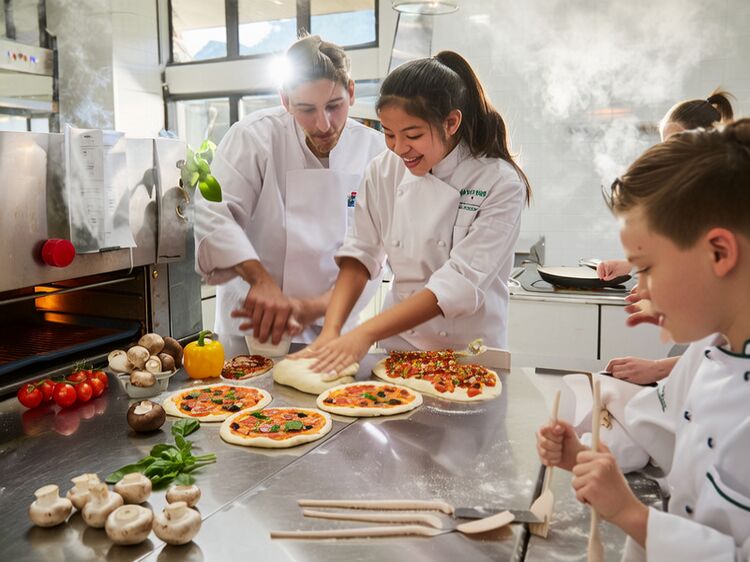 2025北京東城高中排名：公立VS國際，升學路徑大不同